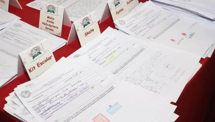 Cartas para 'Papai Noel dos Correios' podem ser adotadas a partir de hoje no Paraná